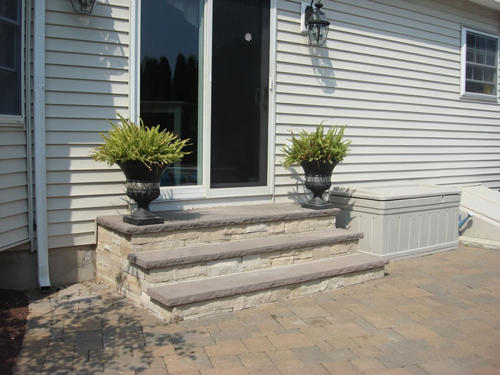 Outdoor living, hardscapes and patios